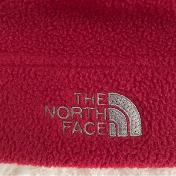 North Face hat - Picture 3 of 8